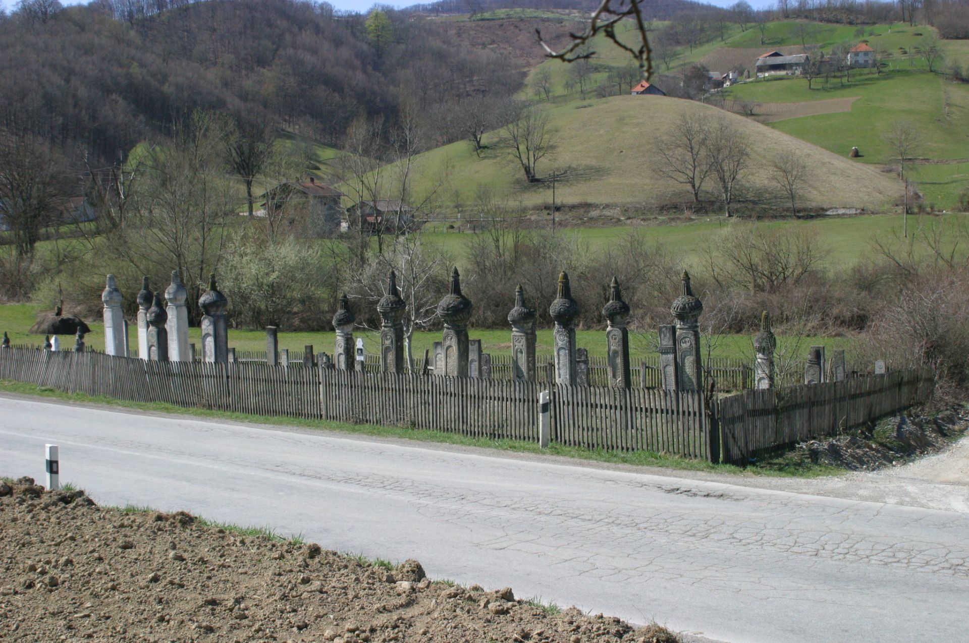 Kajtazovića nišani, Donja Lučka, grobljanska cjelina